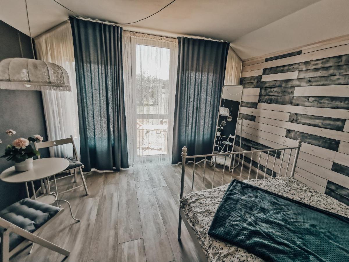 Viesu Maja Kalnaruski Ape Exterior photo